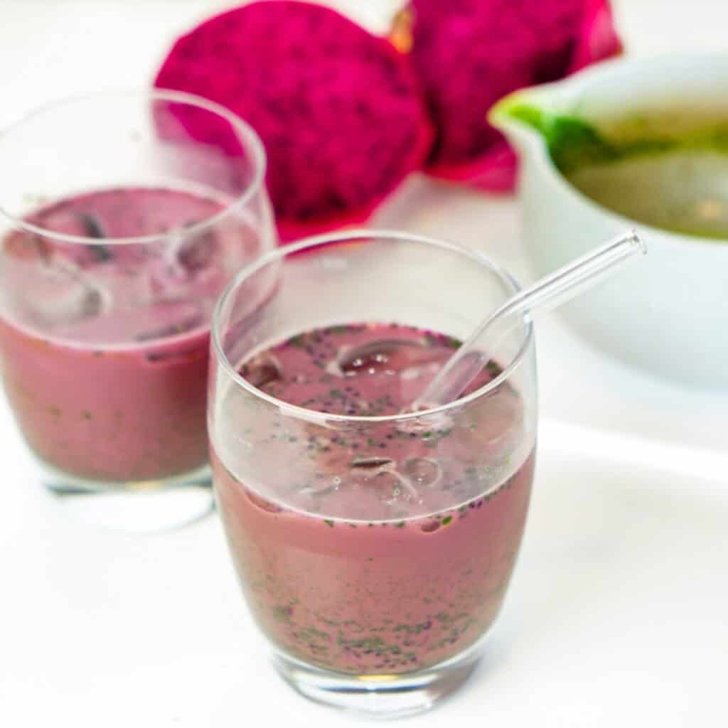 dragonfruit matcha latte